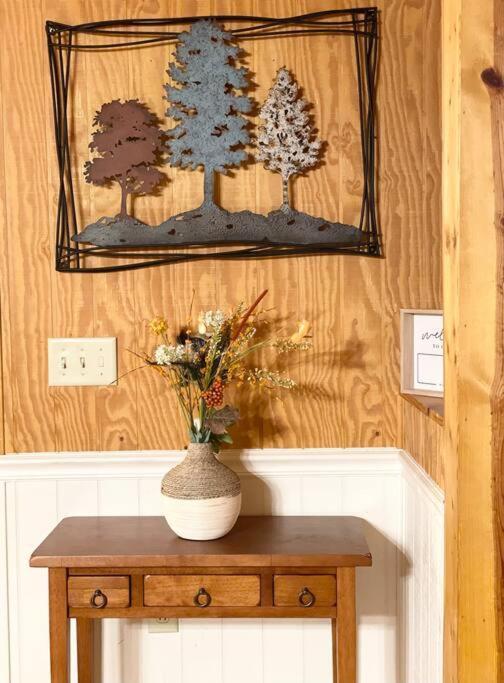 One Of A Kind Rustic Log Cabin Near Bryce Resort - Large Game Room - Fire Pit - Large Deck - Bbq 베시 외부 사진