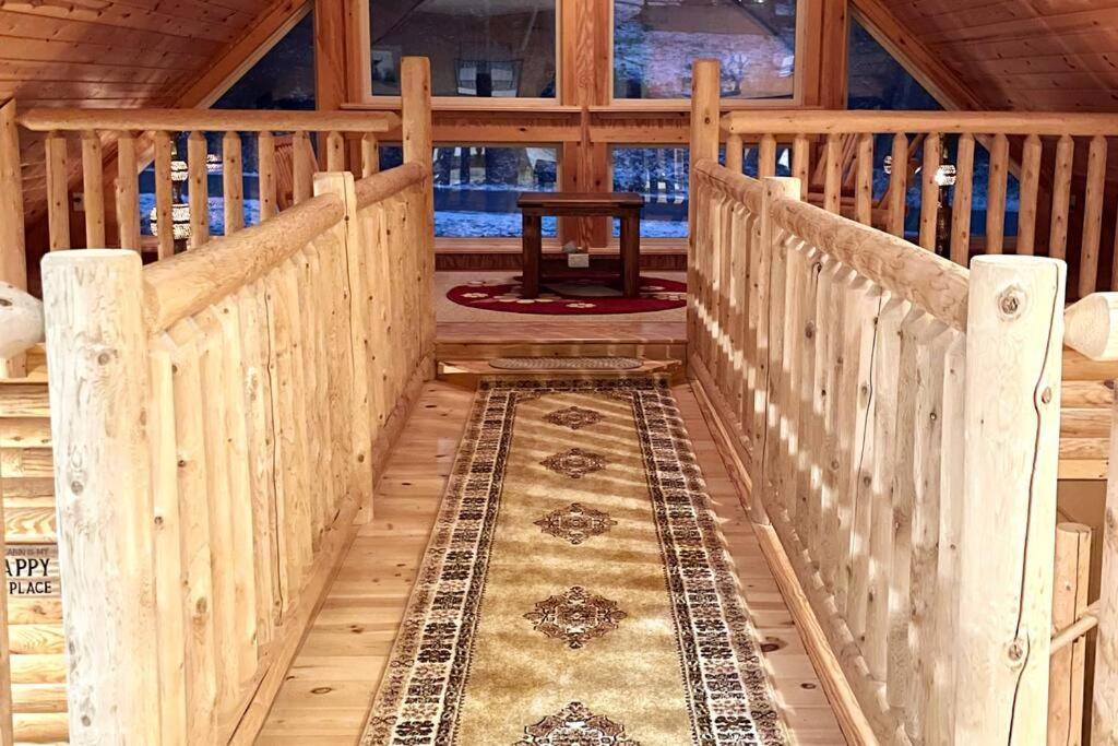 One Of A Kind Rustic Log Cabin Near Bryce Resort - Large Game Room - Fire Pit - Large Deck - Bbq 베시 외부 사진