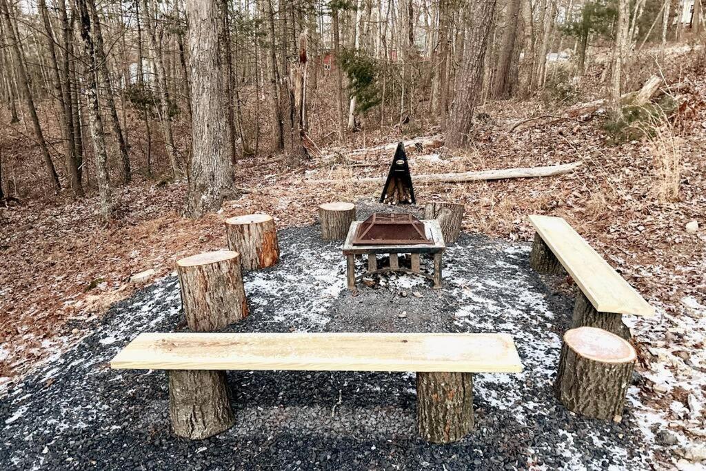 One Of A Kind Rustic Log Cabin Near Bryce Resort - Large Game Room - Fire Pit - Large Deck - Bbq 베시 외부 사진