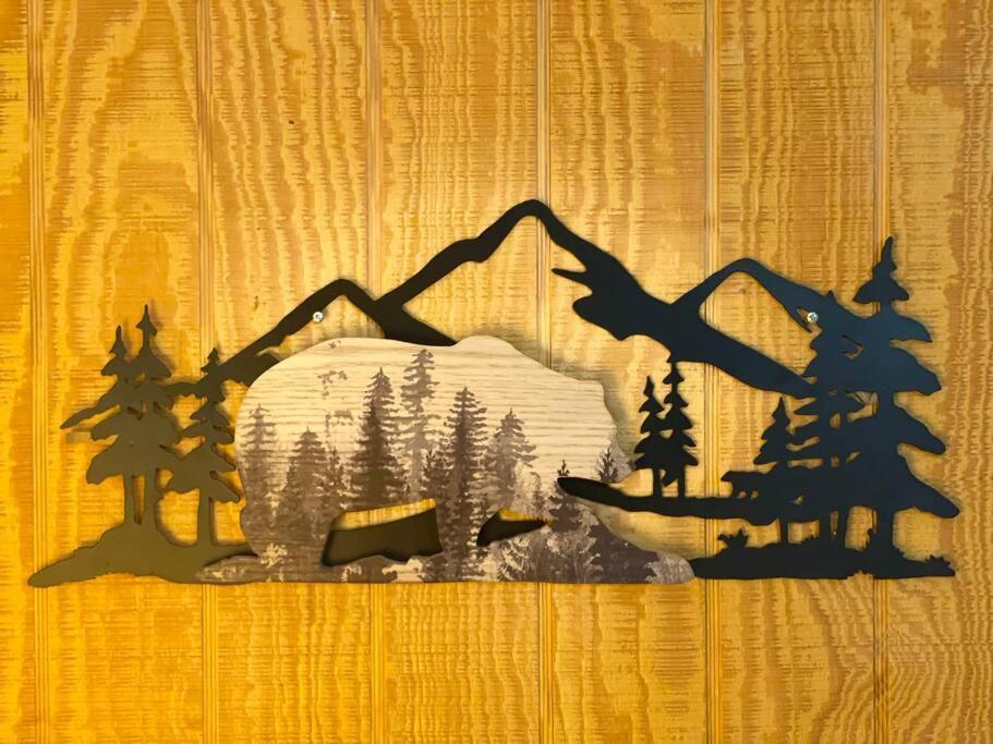 One Of A Kind Rustic Log Cabin Near Bryce Resort - Large Game Room - Fire Pit - Large Deck - Bbq 베시 외부 사진